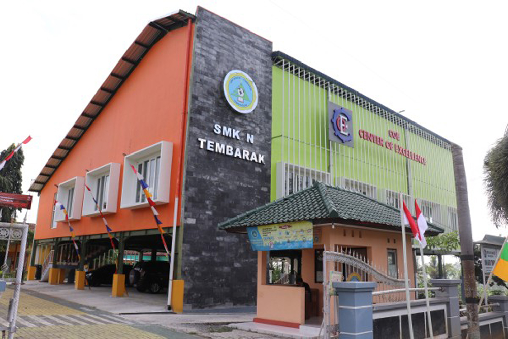 Banner Sekolah
